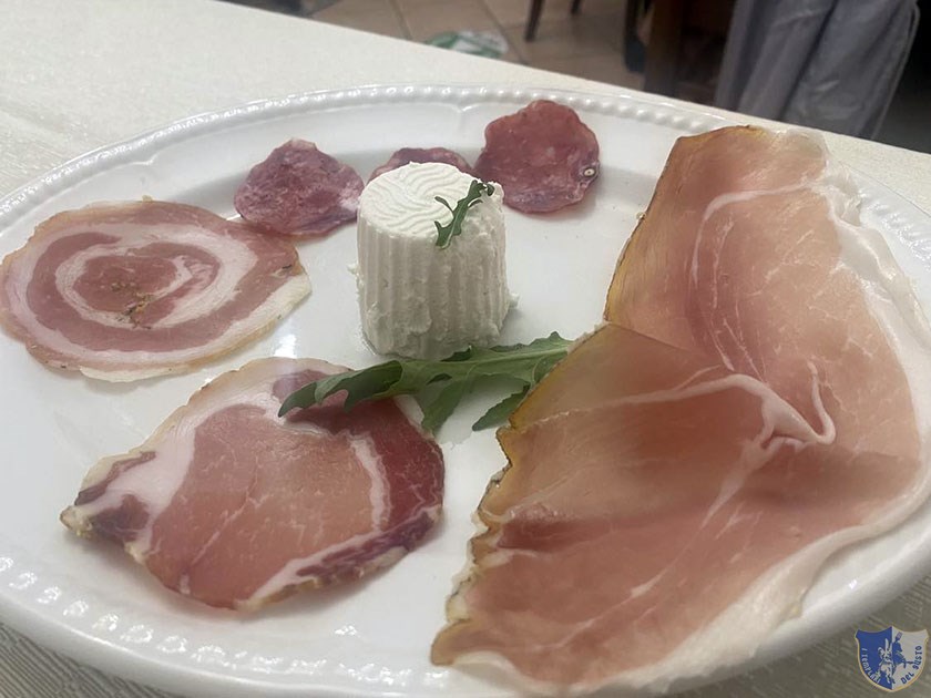 Salumi locali e ricottina