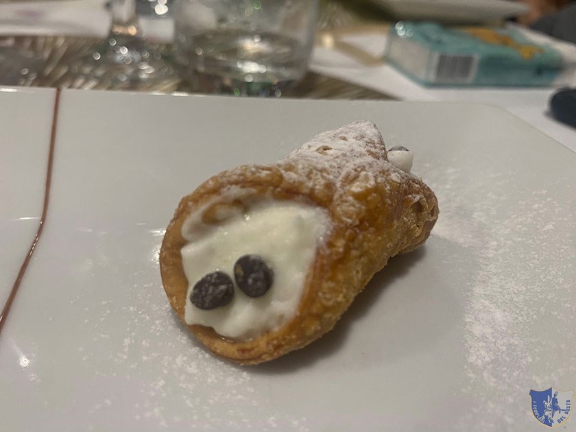 Cannolino con la ricotta Caseria