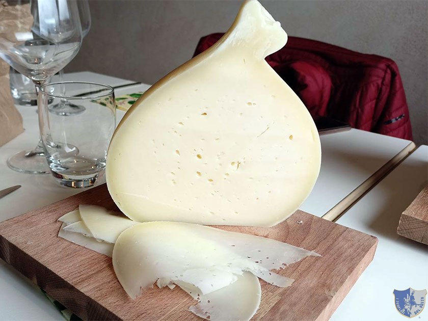 Caciocavallo di Bagnoli Irpino