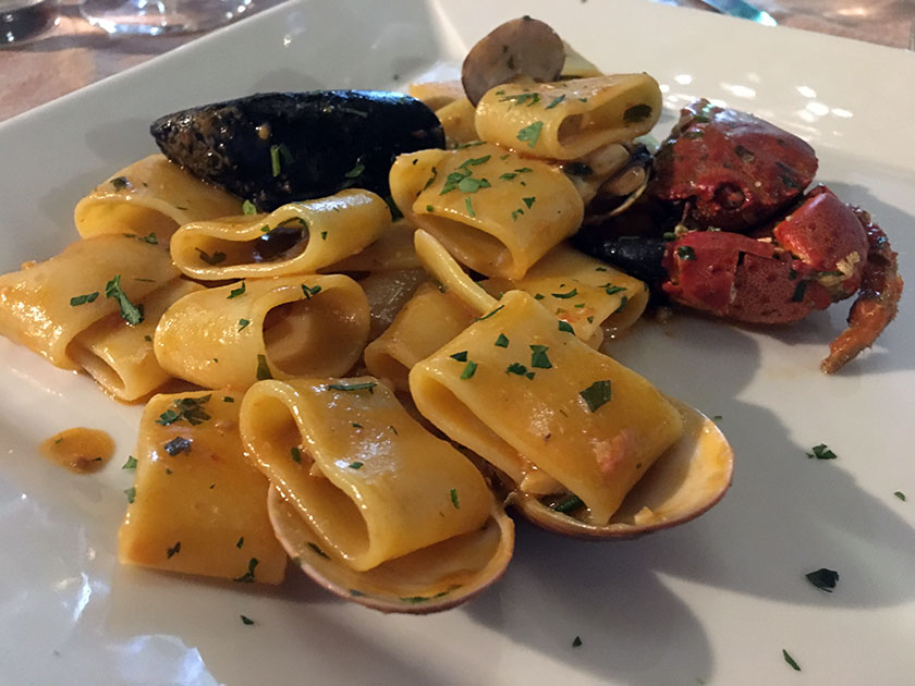 Mezzi paccheri ai frutti di mare