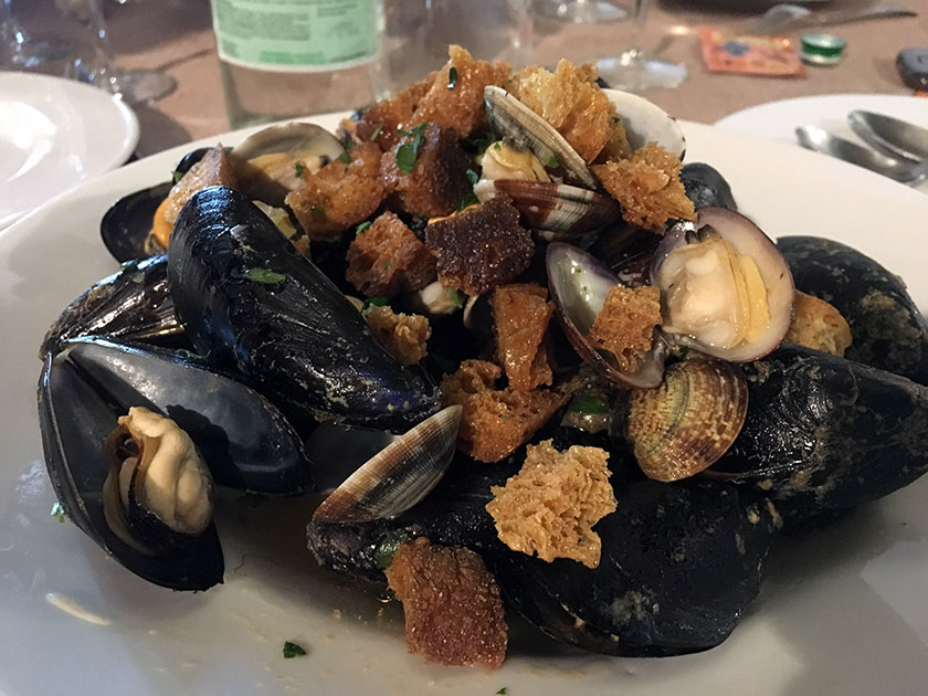 Sautè di cozze e vongole