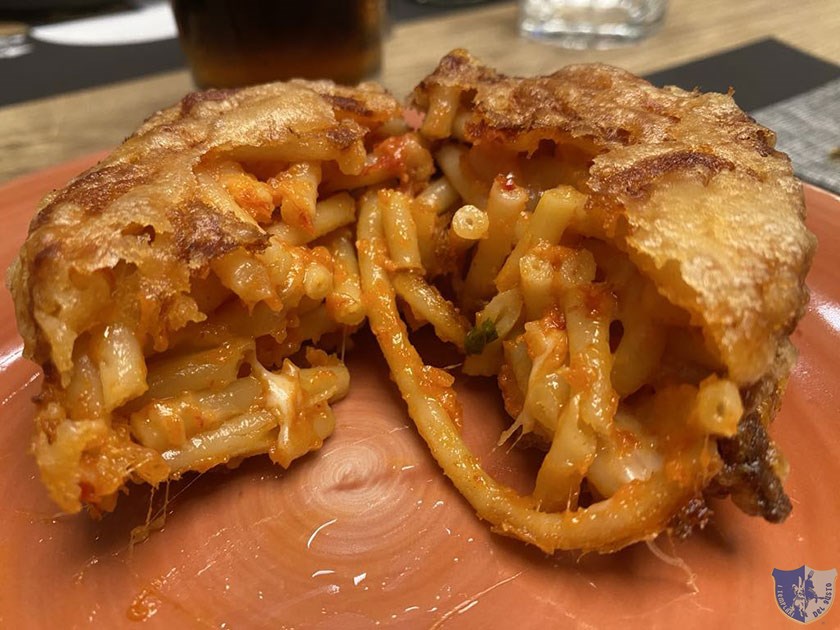 Frittatina allo Scarpariello Dettaglio ripieno