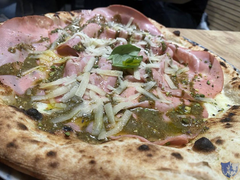 La Mortadella e pistacchio Dettaglio farcitura