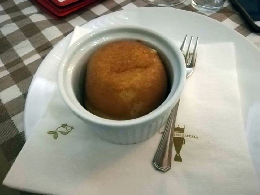 Babà alla mela annurca