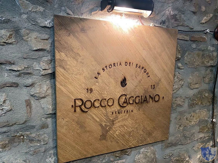 Rocco Caggiano Braceria Grottaminarda Insegna sulla parete