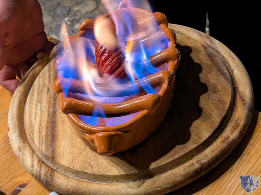Salsiccia al flambè