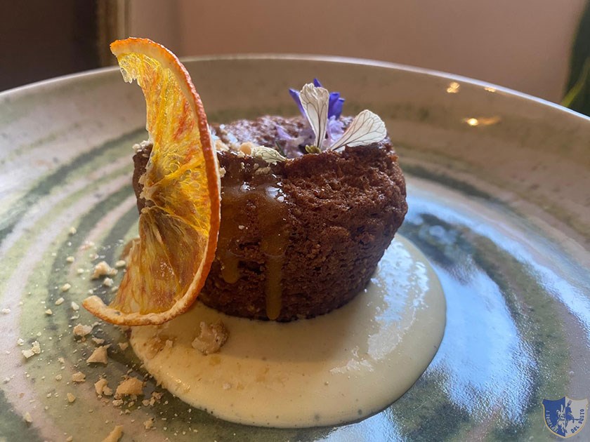 La capresina con crema chantilly e caramello