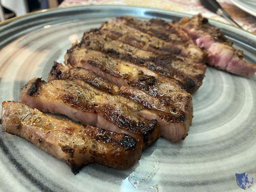 American Steak di suino nero lucano aromatizzato con 20 spezie