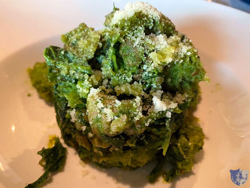 Pancotto broccoli salsiccia e cacioricotta