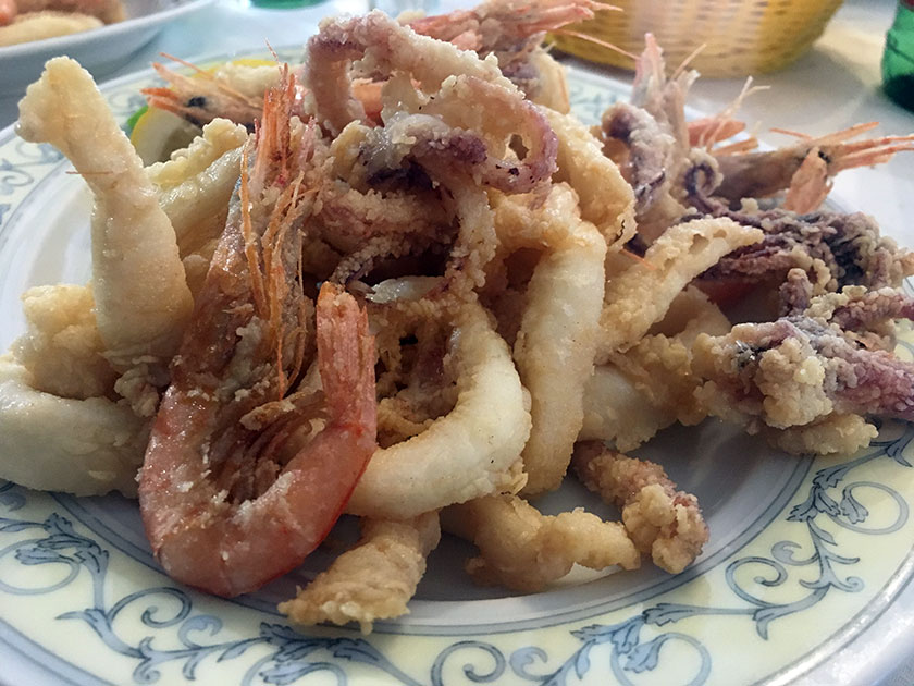 Frittura di gamberi e calamari