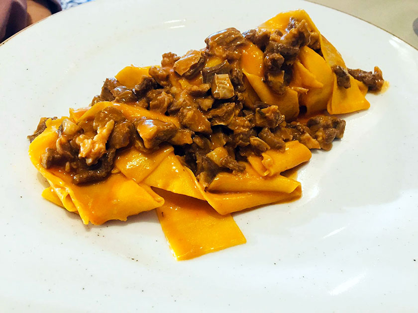 Pappardelle al ragù di capra