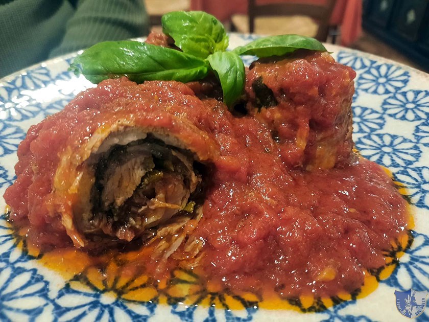 Braciola di capra al pomodoro San Marzano