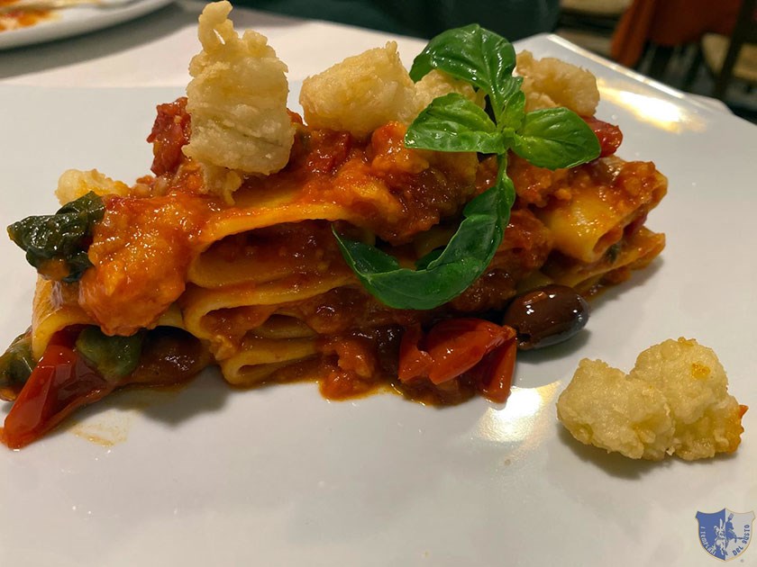 I paccheri con baccalà pomodorini e olive