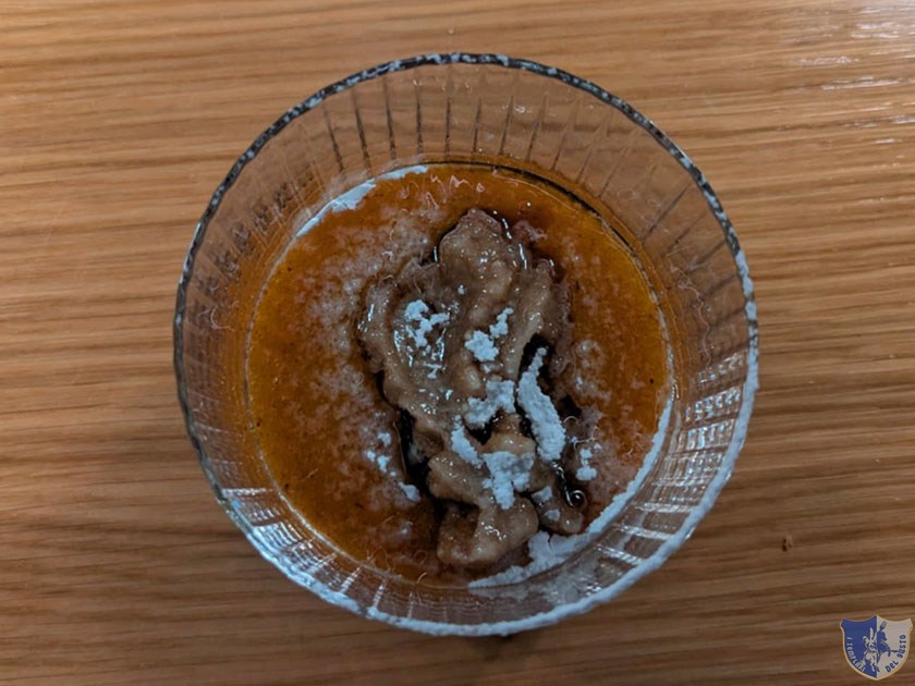 Predessert crema di cachi con biscotto Dettaglio