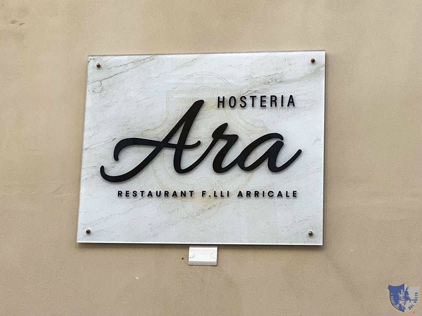 Hosteria Ara Arienzo Insegna Esterna