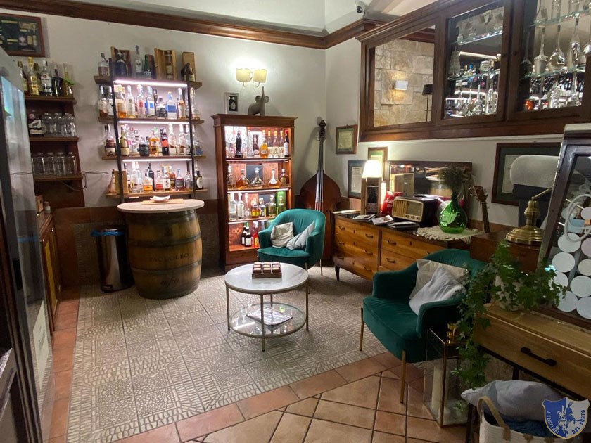 Ristorante La Pignata Ariano Iprino Un angolo del locale allingresso
