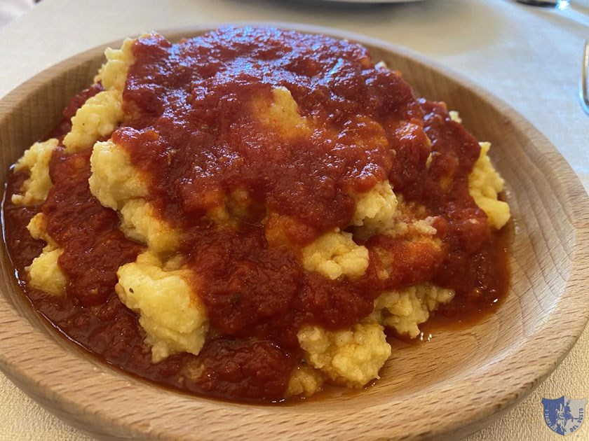 Polenta con il ragù