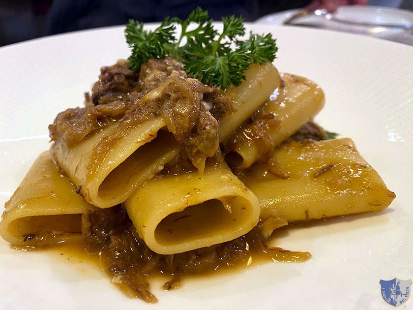 Paccheri alla Genovese
