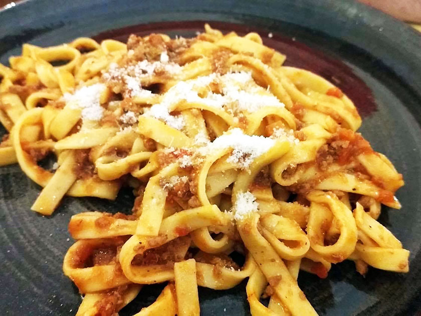 Tagliatelle al ragù di chianina