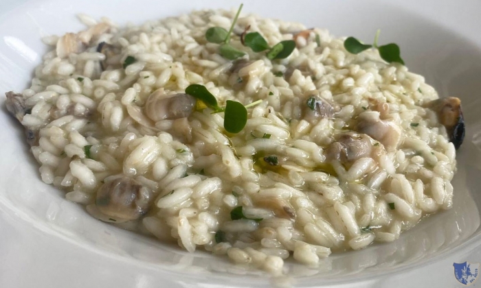 Mangiando sul Serio. Nola (Na). Cucina di qualit&agrave; e location accogliente.