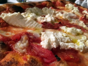 La Pignata in Bellavista - Ariano Irpino (Av) - La pizza lasagne - dettaglio