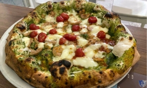 Pizza e Babbà. Nola - La Bellaciao