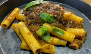 Raraterra. Frattamaggiore (Na) - Ziti spezzati alla Genovese