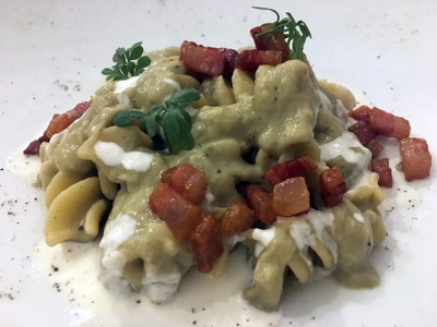 Osteria Summa Terra-Somma Vesuviana (Na)-Eliche con crema di carciofi pancetta e olio alla menta