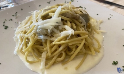 Ristorante Olmicello. Oratino (Cb) - Crioli con carciofi su fonduta di caciocavallo 