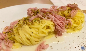 Maialumeria - Mugnano del Cardinale (Av) - I Tagliolini caciocavallo e pepe con mortadella 